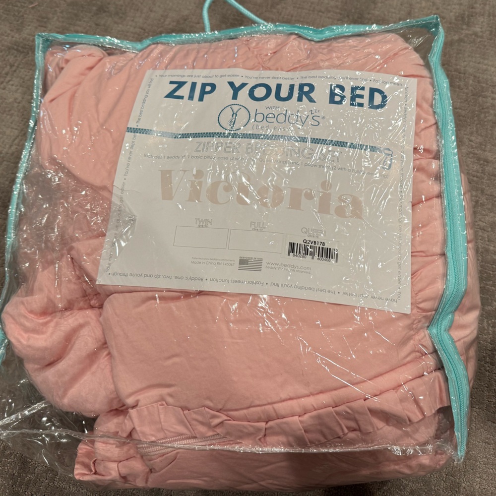 Beddy’s Blush Pink Vintage Victoria Zippered Queen Bedding Cotton Comforter Set